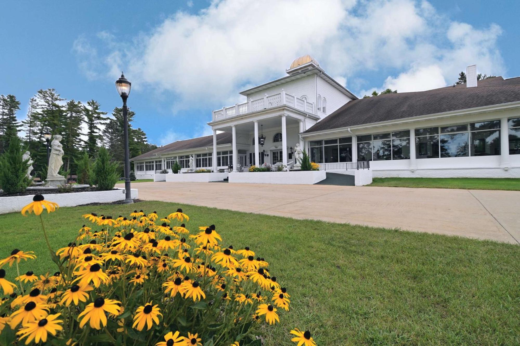 Four Seasons Island Resort Pembine Exteriér fotografie