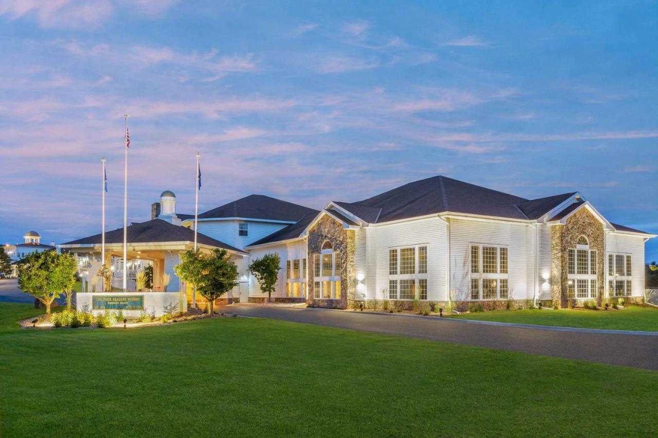 Four Seasons Island Resort Pembine Exteriér fotografie